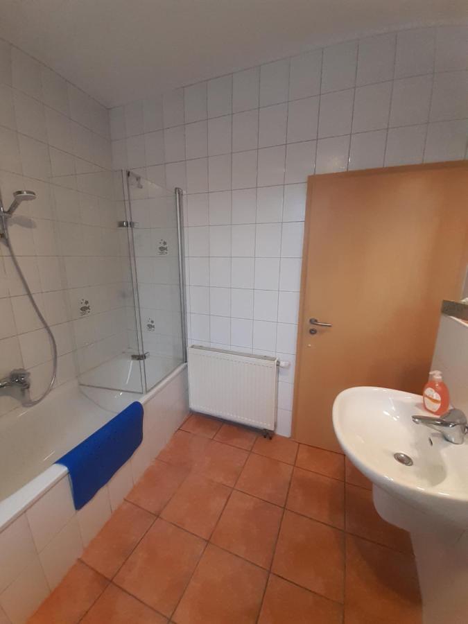 Fe Wo Am Alten Rathaus Andernach Zewnętrze zdjęcie