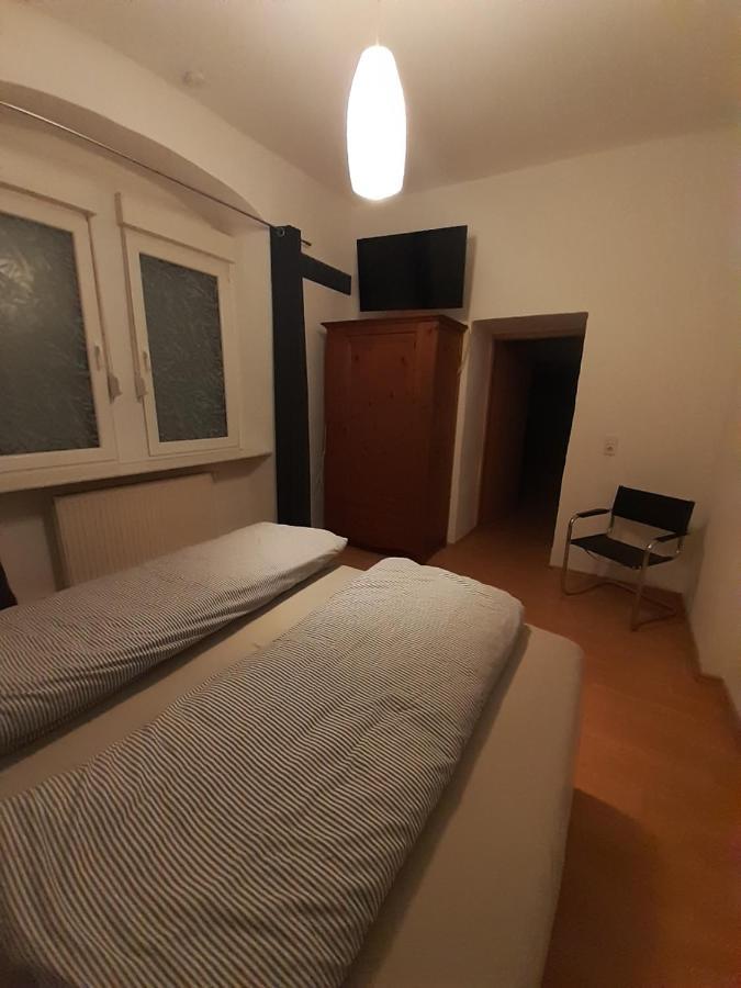Fe Wo Am Alten Rathaus Andernach Zewnętrze zdjęcie