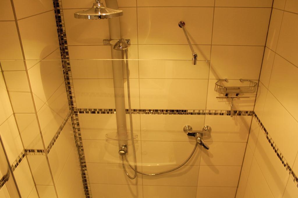 Fe Wo Am Alten Rathaus Andernach Pokój zdjęcie